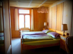 FLÜHLI Hotel Kurhaus