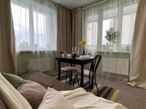 Yousinn (Юсинн) на улице Добролюбова