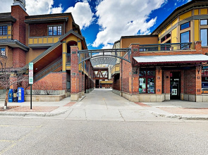 Downtown Gem 2br/2.5ba Overlooking The Yampa River 2 Bedroom Condo