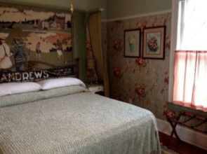 Pine Gables of Aberdeen Bed & Breakfast