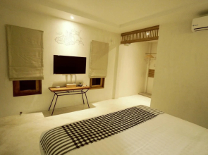 Koh Ngai Paradise Beach Resort