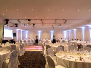 Argenta Tower Hotel & Suites