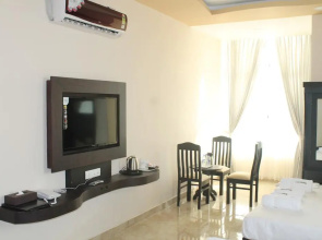 Tripstays 4037