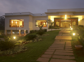 Golden Landmark Resort