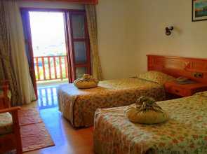 Onar Village