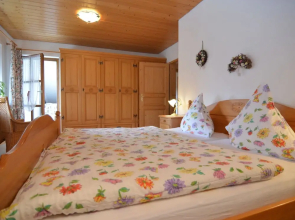 Ferienwohnung in Bernhardsberg Nahe Skipisten