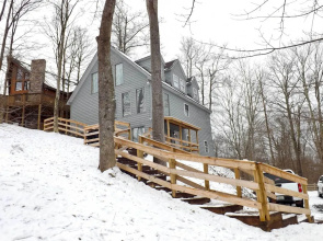 Ski-in/ski-out Ghent Cabin w/ Mountain Views!