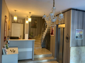 Omar Sultan Park Suites