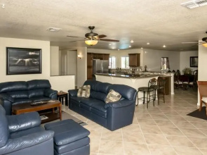 Island Paradise by Destination Havasu