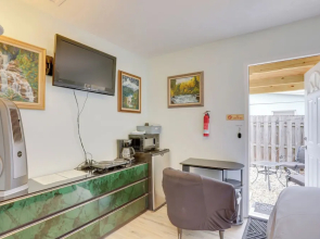 Pet-friendly Stuart Studio < 3 Mi to Downtown!