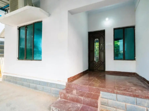Majestic Shalom Inn by OYO Rooms