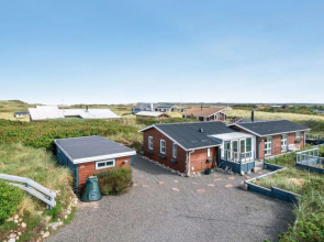 "Aleshanee" - 250m from the sea in NW Jutland