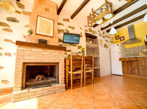 House With one Bedroom in Laroya, With Wonderful Mountain View, Pool A