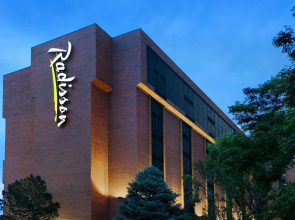 Radisson Hotel Denver - Aurora