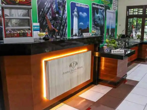 Hotel Pesona Merak
