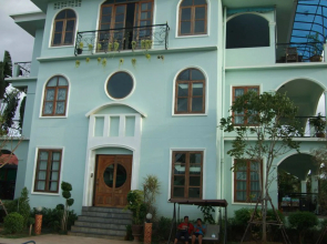 Baan Georges Hotel