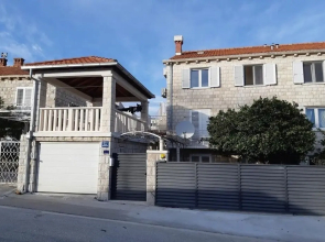 Pero - Free Parking - A1