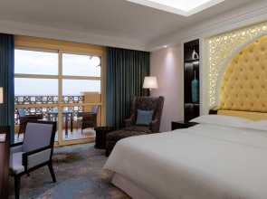 Sheraton Sharjah Beach Resort & Spa