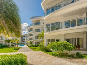 Unique Modern Apartment With Direct Beach Access