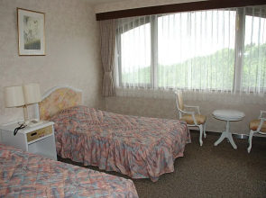 Maizuru Country Club Hotel Lodge