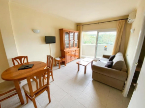 Kingfisher Apartments Benal Beach