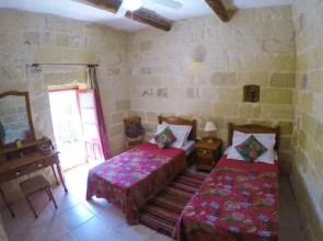 Shanti Ghar Gozo B&B