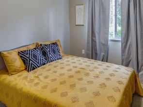 Charming Wasilla Getaway w/ Fireplace & Gas Grill!