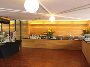 Hotel El Ejecutivo by Reforma Avenue