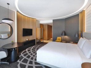 Отель Double Tree by Hilton Dubai Business Bay