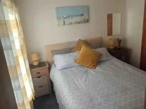 Lodge - Sleeps up to 6, pet Friendly & bbq Allowed