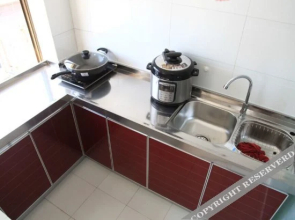 Yue Hai Lou Hostel