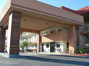 Magnuson Hotel El Paso West