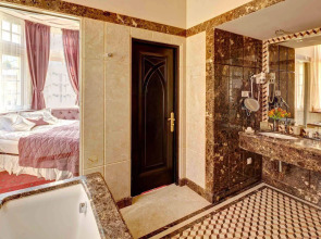 Гостиница «Атлас Делюкс»