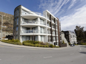 Queenstown Village Apartments
