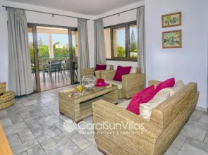 Zeus Sublime Villa