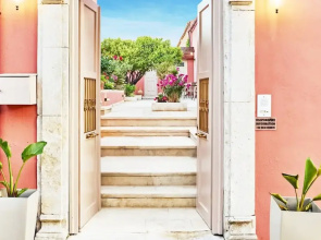 Arhontiko Arhanes - Cretan Fairytale Gem With Pool