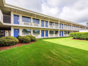 Motel 6 Anniston, AL