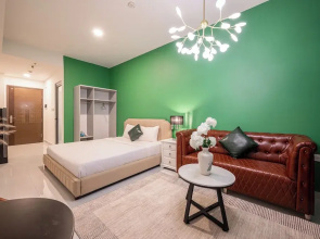 SOHO Premier Residence