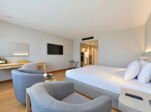 The Mulberry Bangkok Khaosan Road