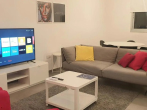 Superla Luxury Apartment (Breakbooking-Cy)