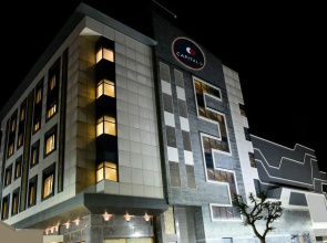 Capital O 31030 Crystal Park Kishangarh