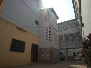 St. Sam Hotel Kamusi