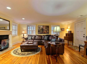 Bird Baldwin Magnolia Suite