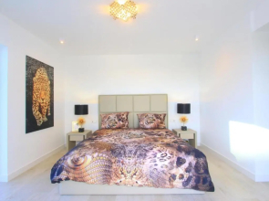 2288 new modern penthouse with privat pool