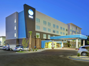 Tru by Hilton Sumter