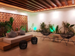 Cute 1 BR in amazing location by Happy Address