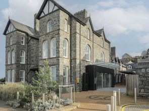 Harlech Apartments - Bendigeidfran
