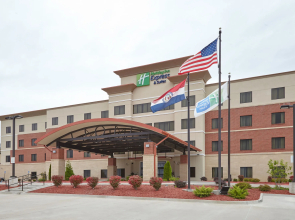 Holiday Inn Express Hotel & Suites Columbia Univ Area-Hwy 63 by IHG