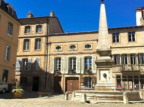 Maison Romane 1136
