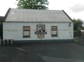 Yeats County Inn